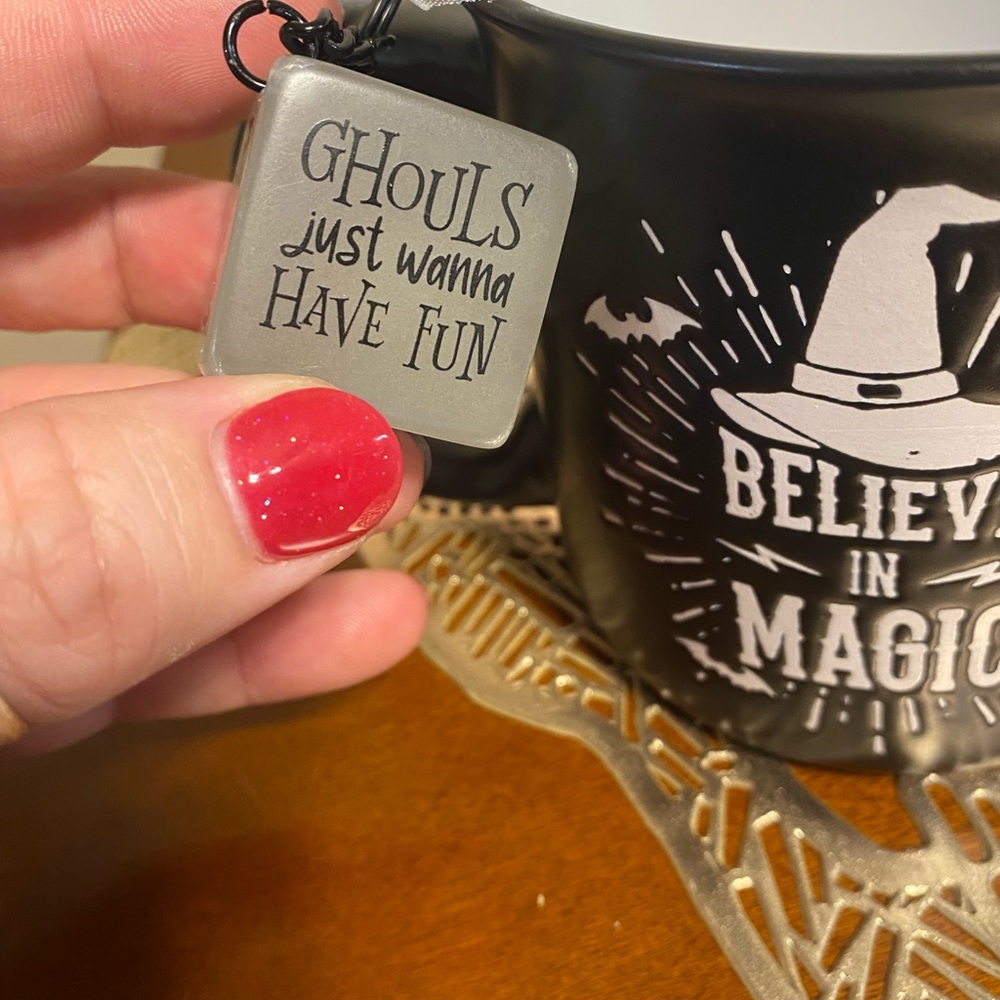NWOT Believe in Magic Coffee Mug - Picture 5 of 10